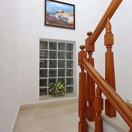 Apartment With A Parking Space Pinezici, Krk - 18967 Vrh (Krk)