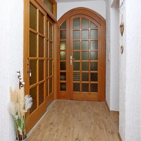 With A Parking Space Pinezici, Krk - 18967 Apartment Vrh (Krk)